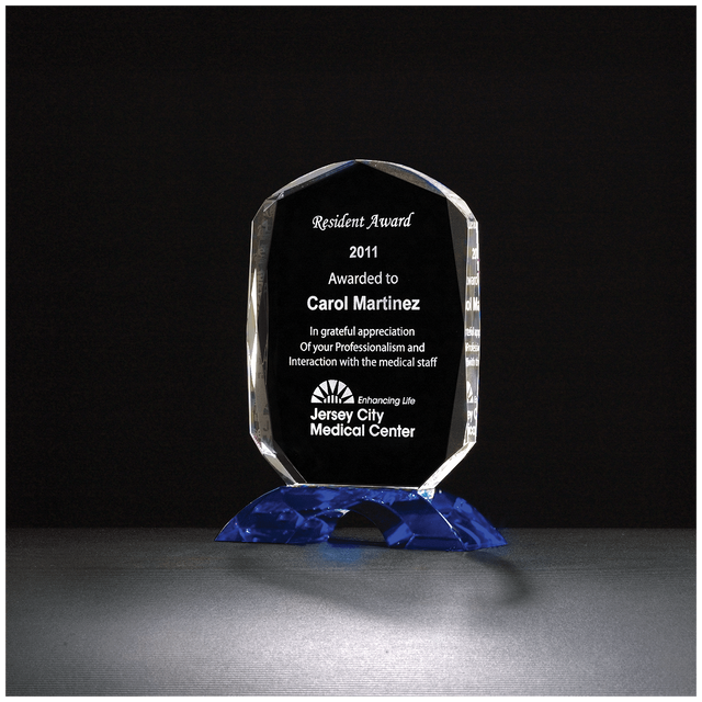 6 7/8" x 9 1/4" Diamond Series Clear Crystal Award with Cobalt Blue Crystal Base