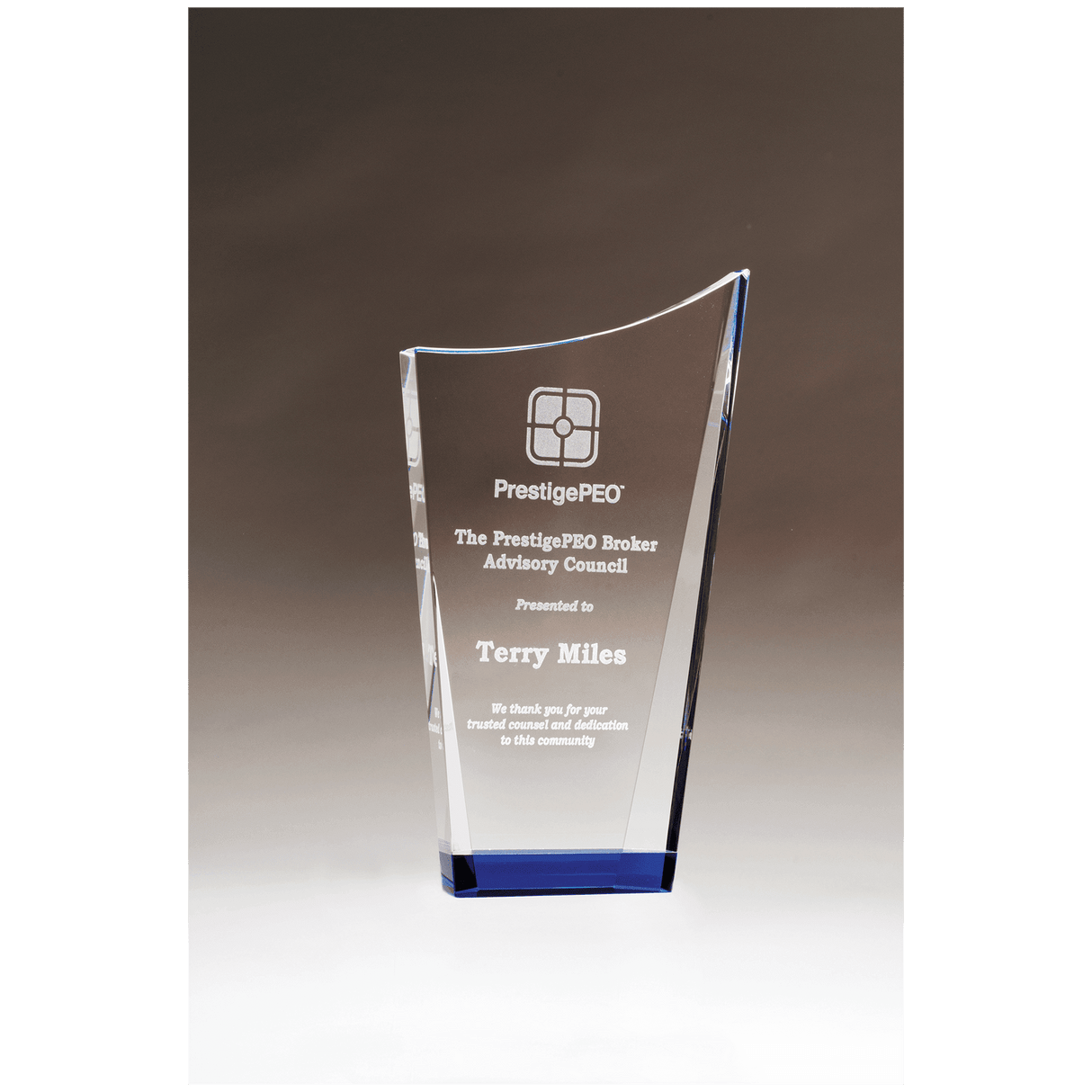 4 7/8" x 8" Contemporary Series Crystal with Blue Crystal Bottom